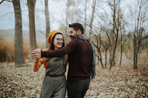 Happy autumn couple